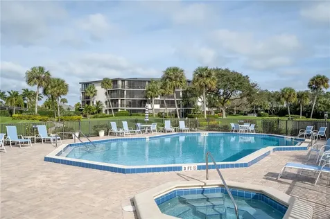 1825 Mooringline Drive Vero Beach FL 32963