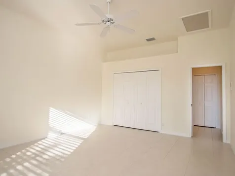 7400 32nd Court Vero Beach FL 32967