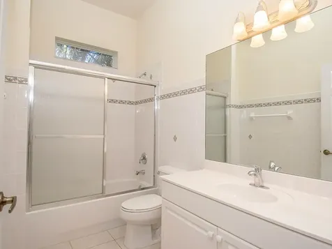 7400 32nd Court Vero Beach FL 32967