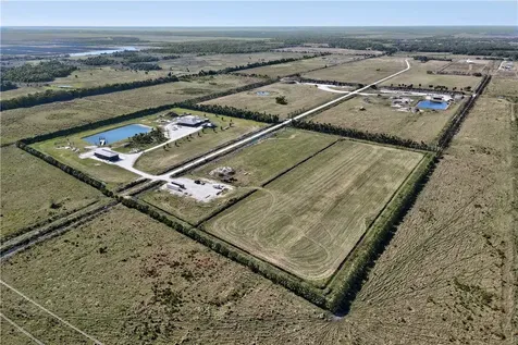 Xxxx Carlton Road Fort Pierce FL 34945