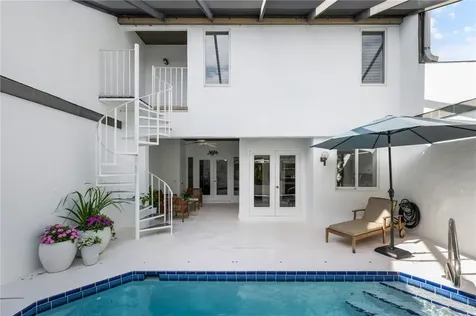 2194 Via Fuentes Vero Beach FL 32963
