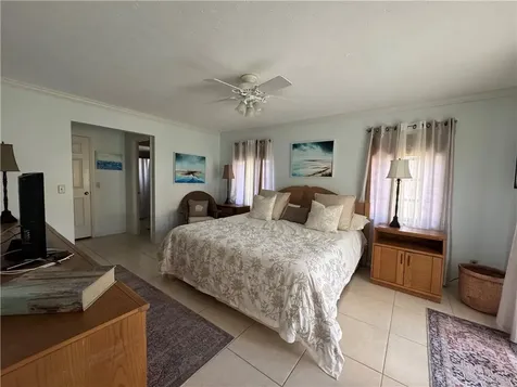 1946 Surfside Terrace Vero Beach FL 32963