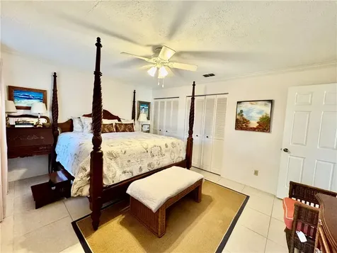 1946 Surfside Terrace Vero Beach FL 32963