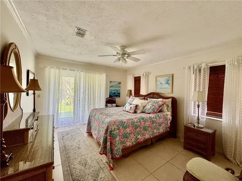 1946 Surfside Terrace Vero Beach FL 32963