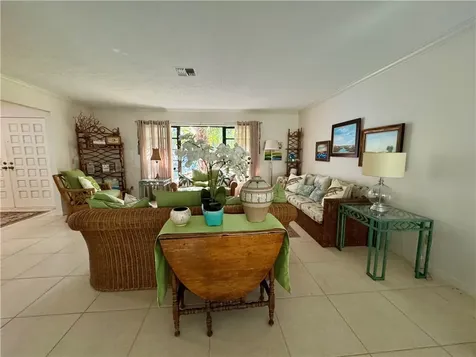 1946 Surfside Terrace Vero Beach FL 32963