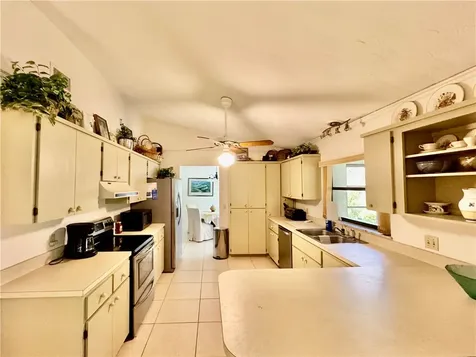 1946 Surfside Terrace Vero Beach FL 32963