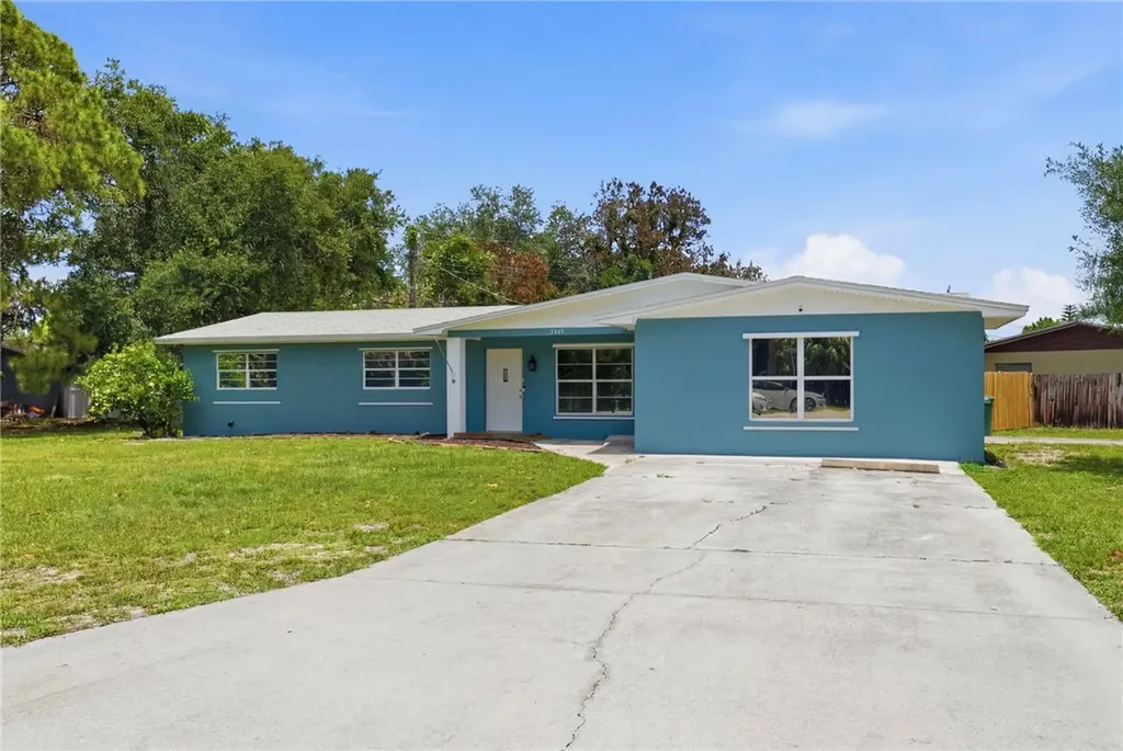3532 Sunrise Boulevard Fort Pierce FL 32509
