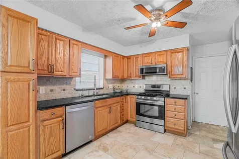 3532 Sunrise Boulevard Fort Pierce FL 32509