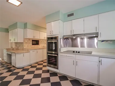 975 25th Street Vero Beach FL 32960