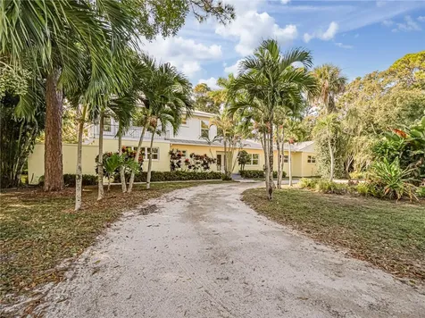 975 25th Street Vero Beach FL 32960