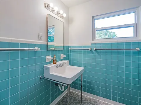 975 25th Street Vero Beach FL 32960