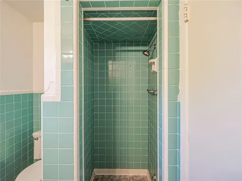 975 25th Street Vero Beach FL 32960