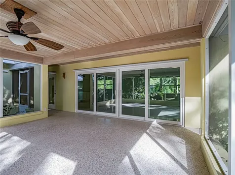 975 25th Street Vero Beach FL 32960