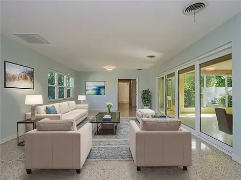 975 25th Street Vero Beach FL 32960