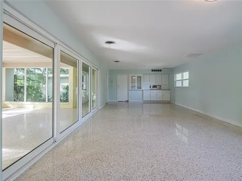 975 25th Street Vero Beach FL 32960