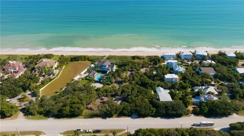 9600, 9610 Highway A1a Vero Beach FL 32963