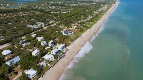 9600, 9610 Highway A1a Vero Beach FL 32963