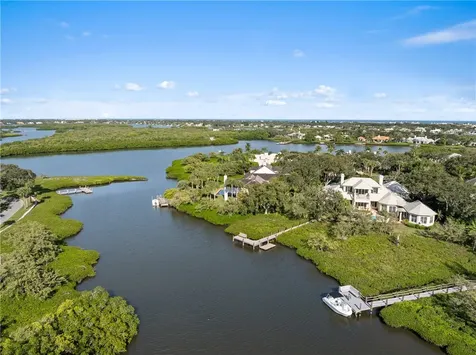 101 Oyster Cut Vero Beach FL 32963