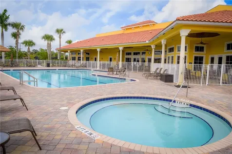6360 Oxford Circle Vero Beach FL 32966