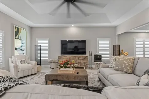 6 52nd Square Vero Beach FL 32968