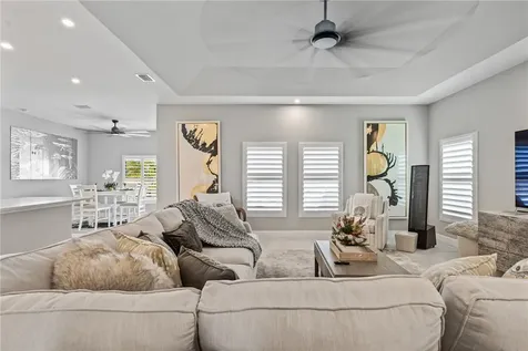 6 52nd Square Vero Beach FL 32968