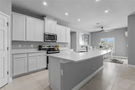 6 52nd Square Vero Beach FL 32968
