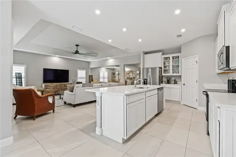 6 52nd Square Vero Beach FL 32968