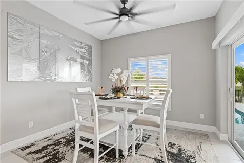 6 52nd Square Vero Beach FL 32968