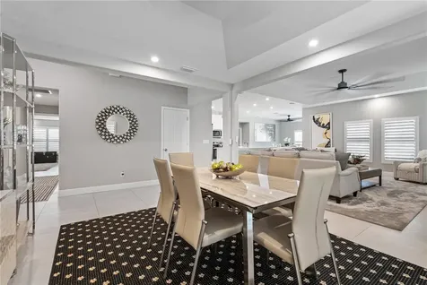 6 52nd Square Vero Beach FL 32968