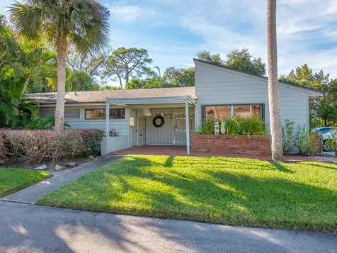 2150 Pine Creek Boulevard Vero Beach FL 32966