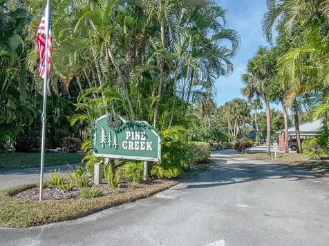 2150 Pine Creek Boulevard Vero Beach FL 32966