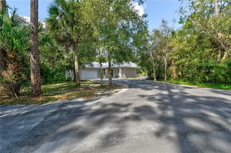 5782 Russakis Road Fort Pierce FL 34951