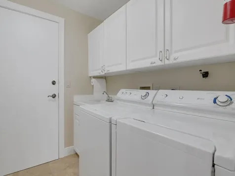 9013 Somerset Bay Lane Vero Beach FL 32963