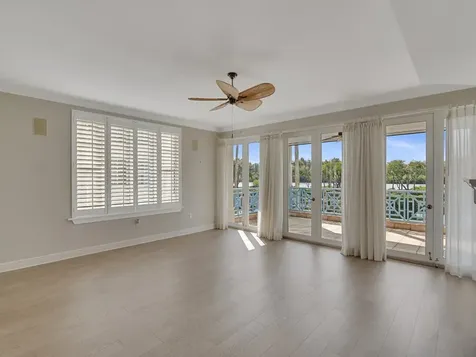 9013 Somerset Bay Lane Vero Beach FL 32963