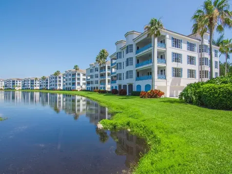 9013 Somerset Bay Lane Vero Beach FL 32963