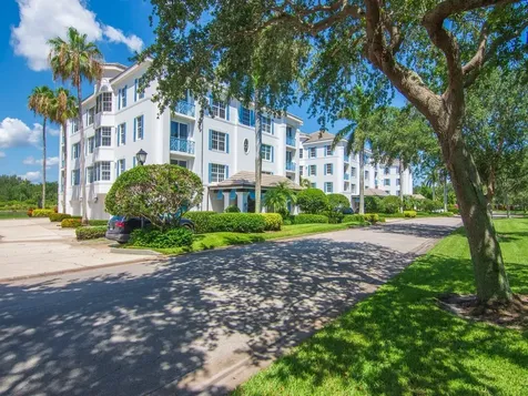9013 Somerset Bay Lane Vero Beach FL 32963