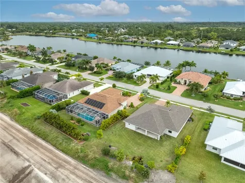 718 Yearling Trail Sebastian FL 32958