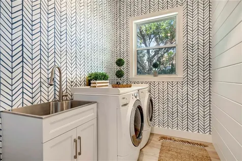 8427 Sabal Palm Court Vero Beach FL 32963