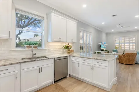 8427 Sabal Palm Court Vero Beach FL 32963