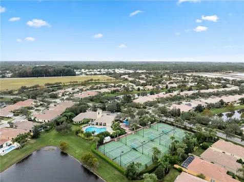 5422 Barbados Square Vero Beach FL 32967