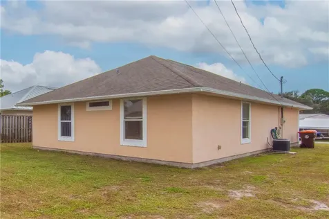 426 15th Lane SW Vero Beach FL 32962