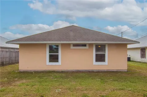 426 15th Lane SW Vero Beach FL 32962