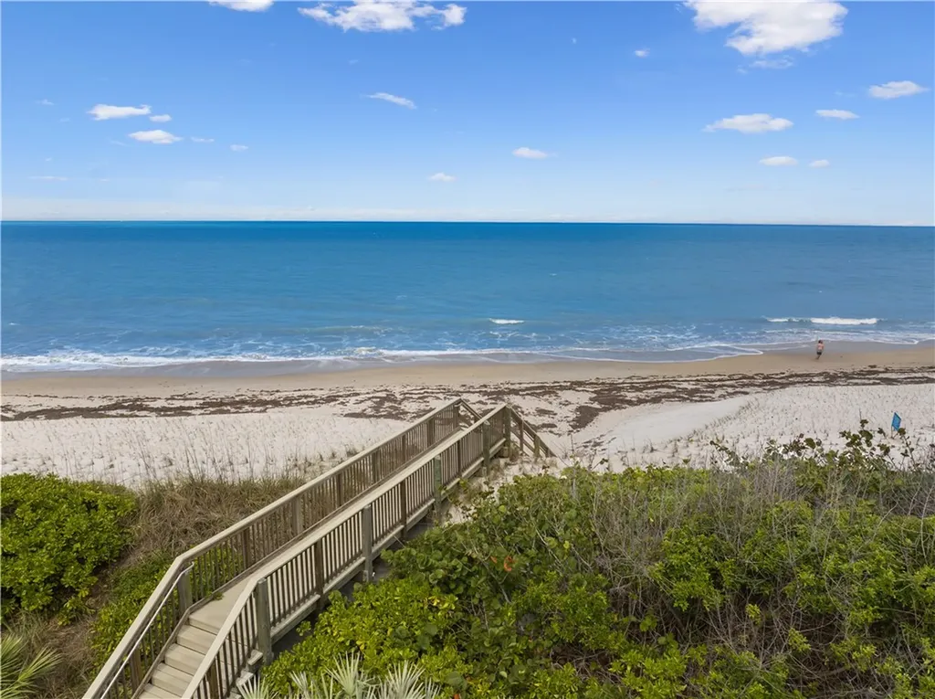 1354 Coral Park Lane Vero Beach FL 32963