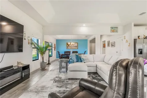 5760 1st Road Vero Beach FL 32968