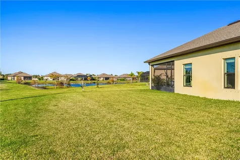 5760 1st Road Vero Beach FL 32968
