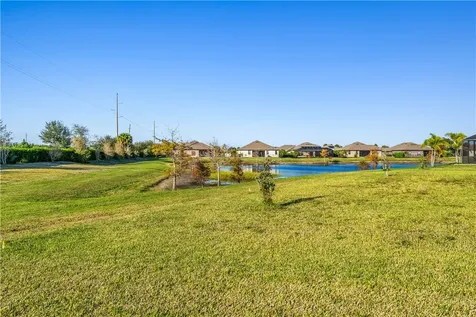 5760 1st Road Vero Beach FL 32968