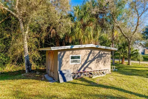 6413 Peterson Road Fort Pierce FL 34947