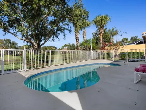 5250 Eleuthra Circle Vero Beach FL 32967