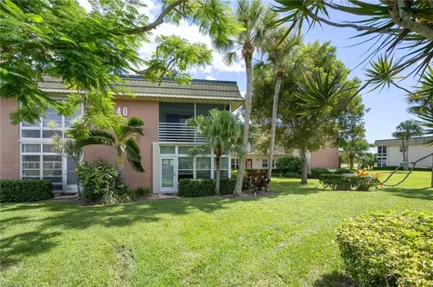 40 Vista Gardens Trail Vero Beach FL 32962