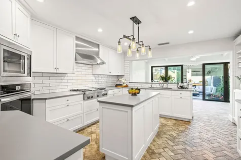 2718 Cardinal Drive Vero Beach FL 32963